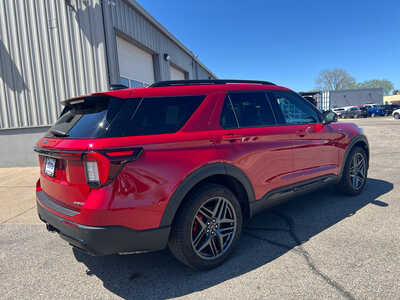 2025 Ford Explorer, $41995. Photo 4