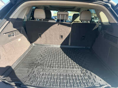 2023 Lincoln Nautilus, $37495. Photo 8