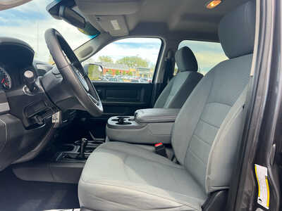 2015 RAM 2500 Crew Cab, $23995. Photo 8