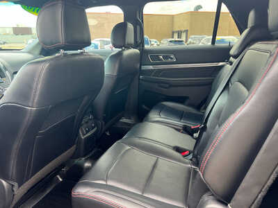 2016 Ford Explorer, $15998. Photo 8
