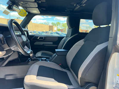 2023 Ford Bronco, $35998. Photo 7
