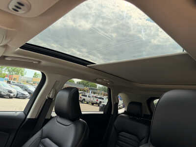 2024 Ford Edge, $30990. Photo 11