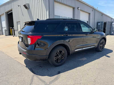 2020 Ford Explorer, $20995. Photo 4