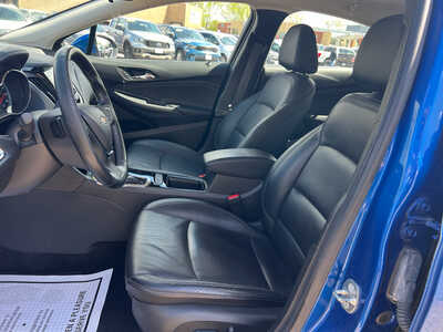 2018 Chevrolet Cruze, $10998. Photo 7