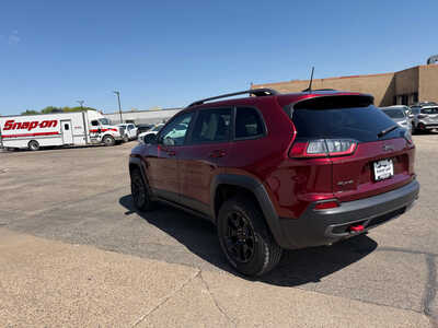 2020 Jeep Cherokee, $23500. Photo 6