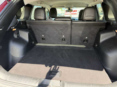 2020 Jeep Cherokee, $23500. Photo 7