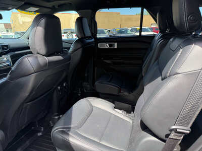 2020 Ford Explorer, $28500. Photo 8