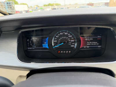 2013 Ford Taurus, $6500. Photo 11