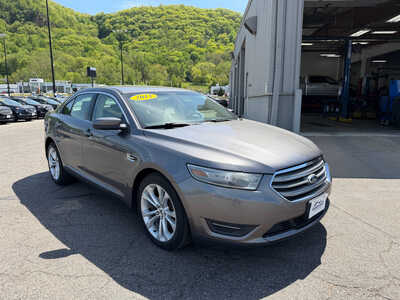 2013 Ford Taurus, $6500. Photo 3