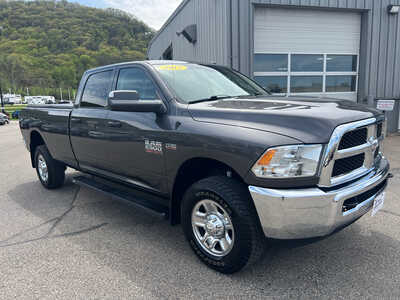 2015 RAM 2500, $23995. Photo 3