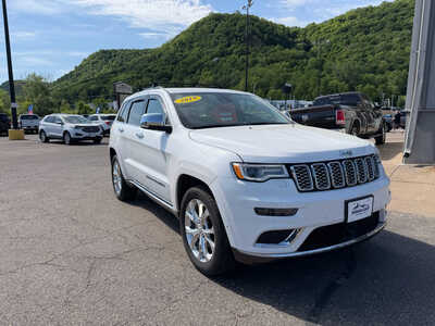 2019 Jeep Grand Cherokee, $29995. Photo 2