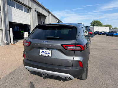 2024 Ford Escape, $24995. Photo 5