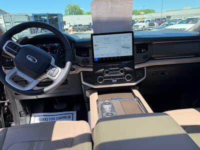 2023 Ford Expedition, $50649. Photo 11