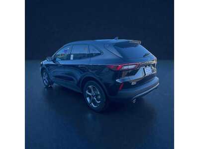 2026 Ford Escape, $0. Photo 4