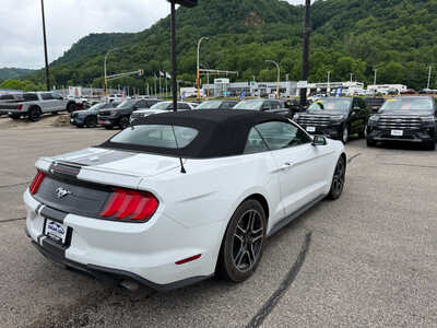 2022 Ford Mustang, $26995. Photo 3