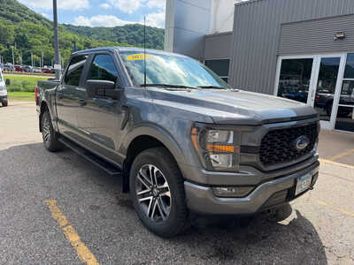 2023 Ford F150 Crew Cab, $33998. Photo 3