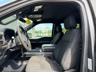 2023 Ford F150 Crew Cab, $33998. Photo 6