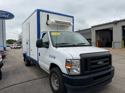 2024 Ford Van,Cargo, $32995. Photo 2