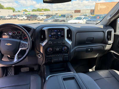 2022 Chevrolet 1500 Crew Cab, $42150. Photo 9