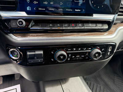 2024 Chevrolet 1500 Crew Cab, $41150. Photo 12