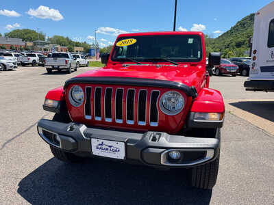 2018 Jeep Wrangler Unlimited, $28150. Photo 2