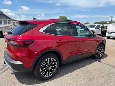2025 Ford Escape, $26595. Photo 4