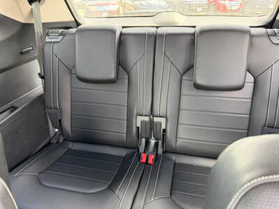 2021 Volkswagen Atlas, $19649. Photo 9