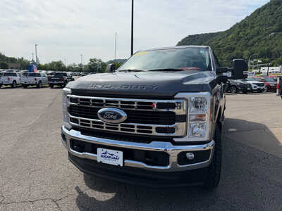 2023 Ford F250 Crew Cab, $44995. Photo 2
