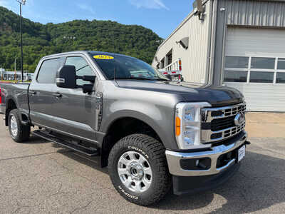 2023 Ford F250 Crew Cab, $44995. Photo 3