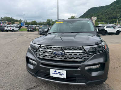 2020 Ford Explorer, $21995. Photo 2