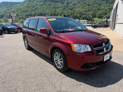 2017 Dodge Caravan, Grand, $15995. Photo 3
