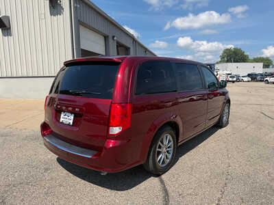 2017 Dodge Caravan, Grand, $15995. Photo 4