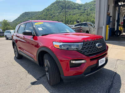 2024 Ford Explorer, $37995. Photo 3