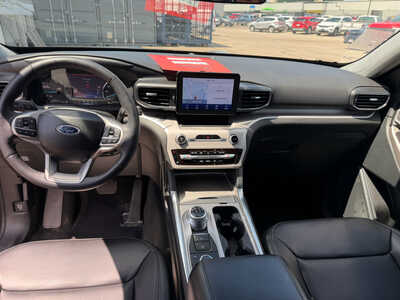 2024 Ford Explorer, $30649. Photo 10