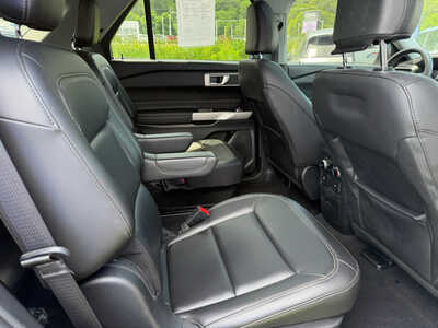 2024 Ford Explorer, $36649. Photo 5