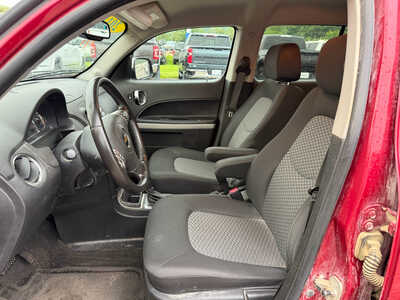 2011 Chevrolet HHR, $7995. Photo 5