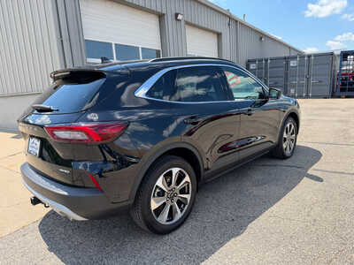 2024 Ford Escape, $29995. Photo 4