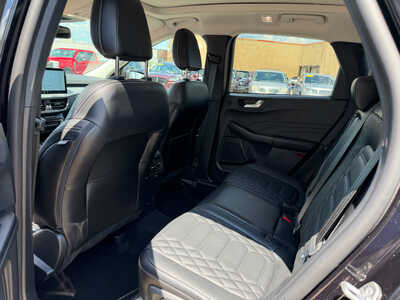 2024 Ford Escape, $29995. Photo 9