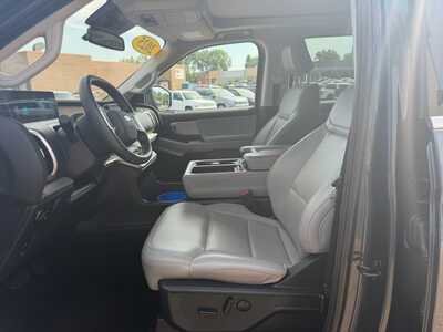 2025 Ford Expedition, $56995. Photo 9