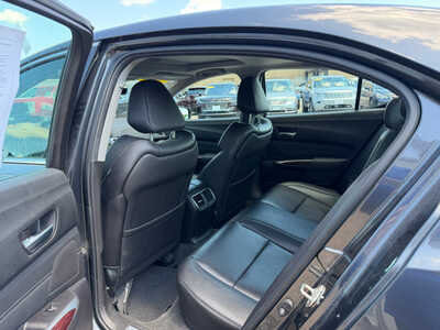 2016 Acura TLX, $16998. Photo 8