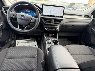 2024 Ford Escape, $21500. Photo 9