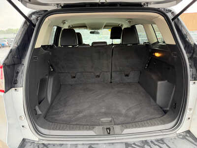 2015 Ford Escape, $9649. Photo 9