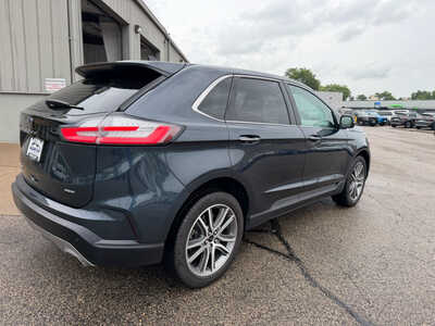 2024 Ford Edge, $35500. Photo 4