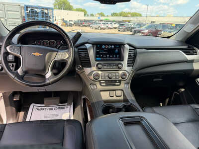 2019 Chevrolet Suburban, $21649. Photo 11