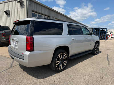 2019 Chevrolet Suburban, $21649. Photo 4