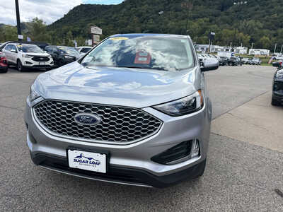 2024 Ford Edge, $30150. Photo 2