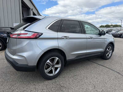 2024 Ford Edge, $30150. Photo 4