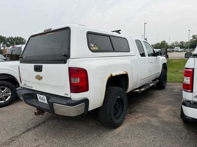 2009 Chevrolet 2500 Ext Cab, $12649. Photo 3