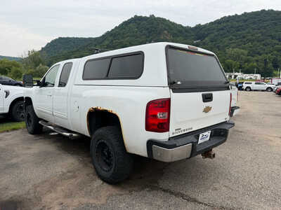 2009 Chevrolet 2500 Ext Cab, $12649. Photo 4