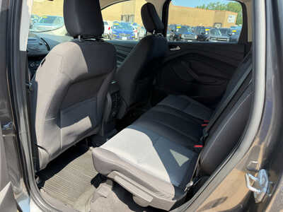 2018 Ford Escape, $13649. Photo 9
